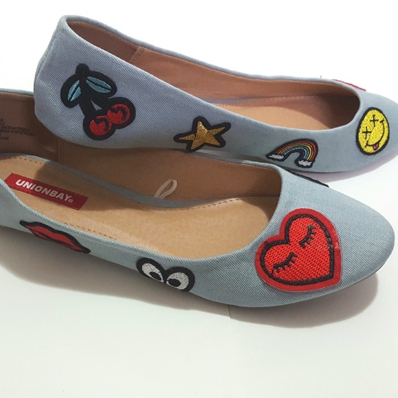 Unionbay Flats Peace Hearts Rainbows Patches Jean - Picture 1 of 5